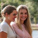 Femke en Sanne gelukkig